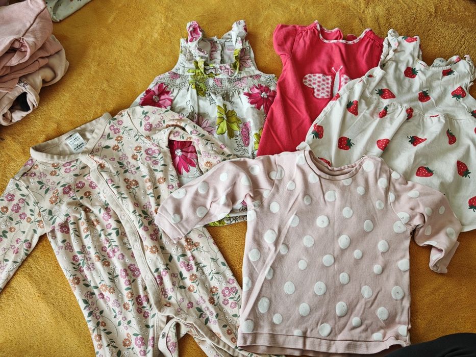 Lot fetițe mărimea 80