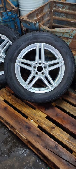 Vând sau schimb Jante r18 cu cauciucuri de iarna vara Bridgestone
