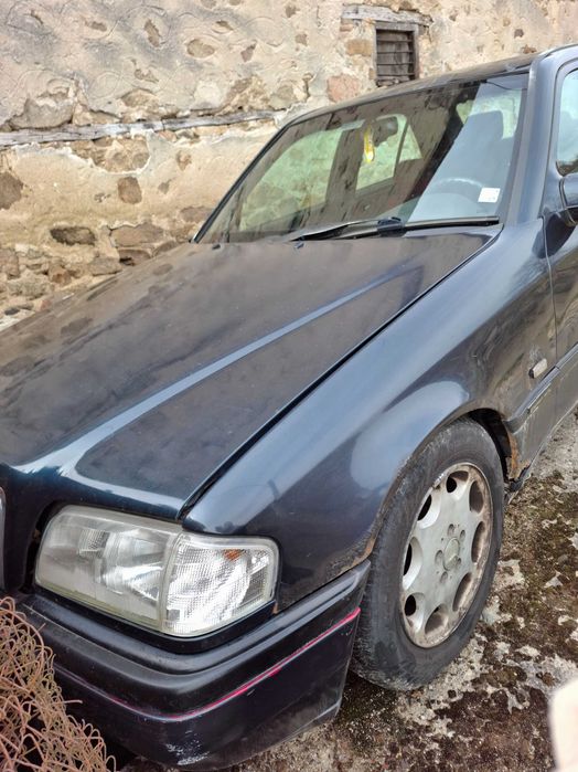 Продавам Mercedes  С180, 1997 година