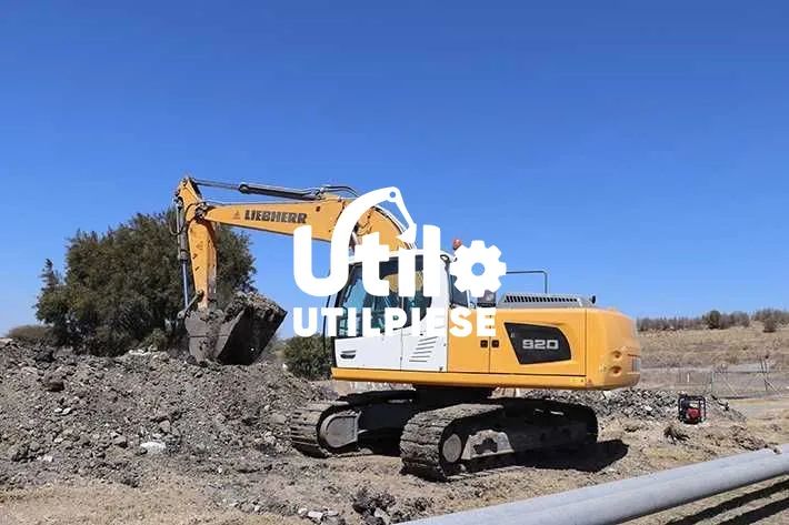 dezmembrare excavator liebherr r920 r914 r916 r922 + piese liebherr