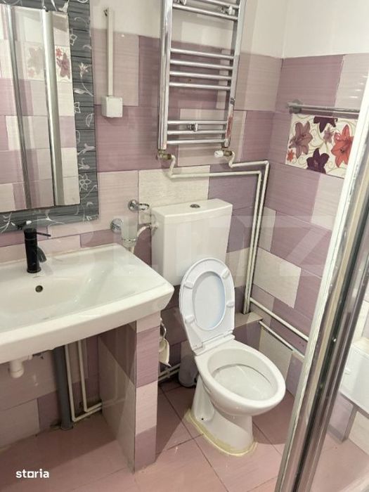 Apartament cu 2 camere, semicentral