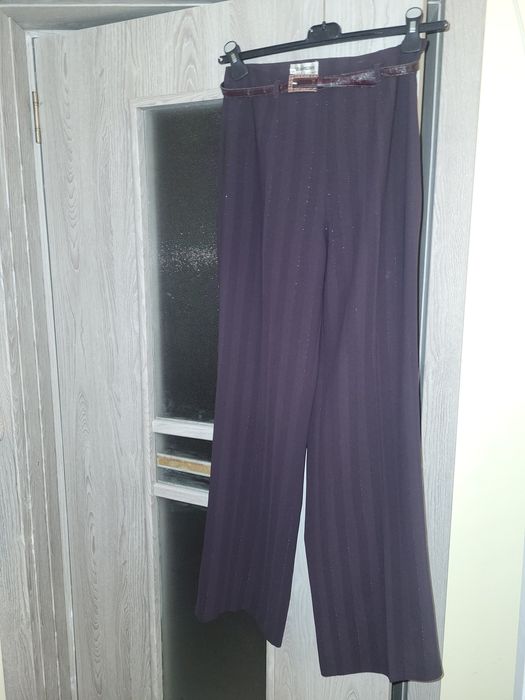 Pantaloni largi Steilmann