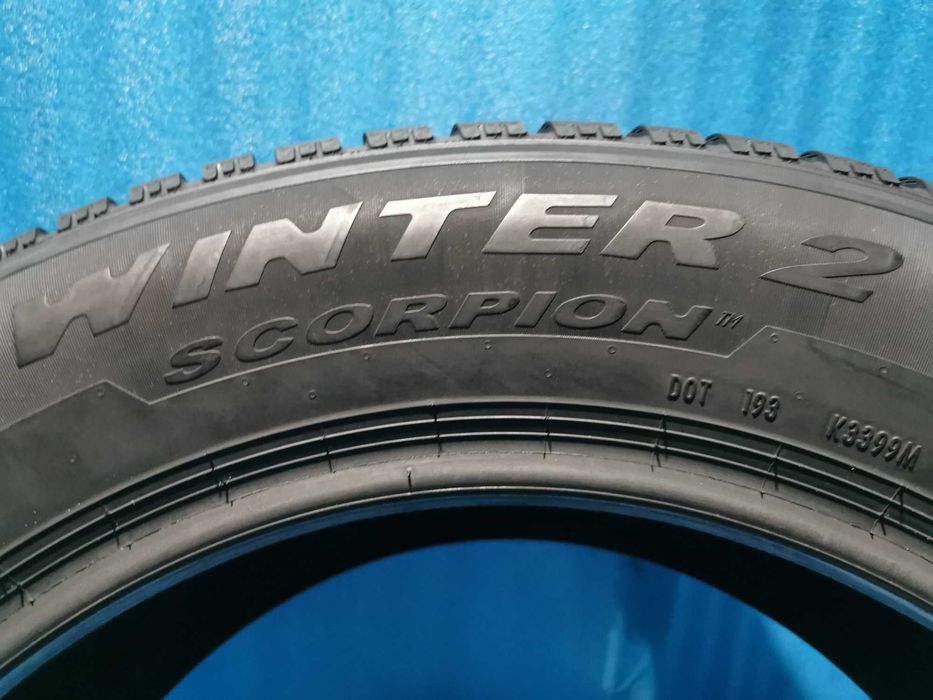 235/60/18 pirelli m+s 2 buc