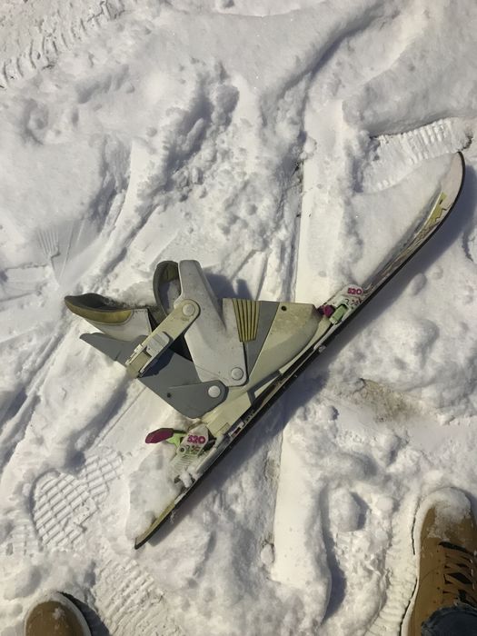 Echipament pentru schii ,copii mici