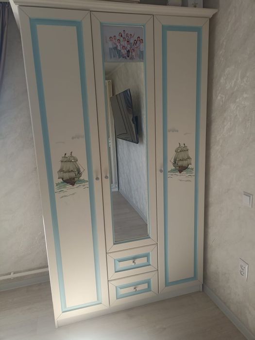 Продам детский шкаф