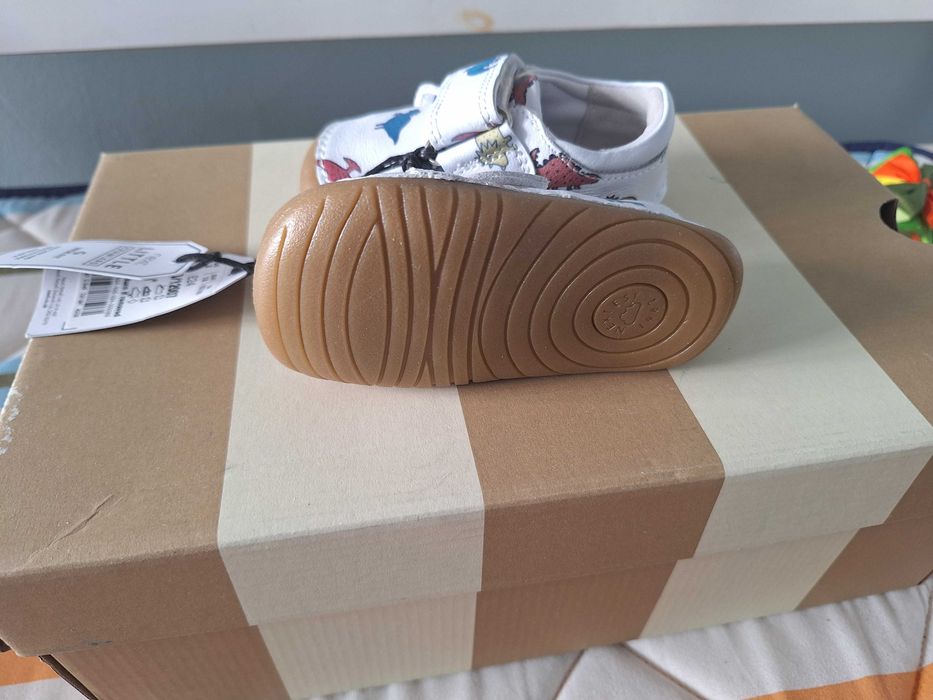 Бебешки нови обувки Next