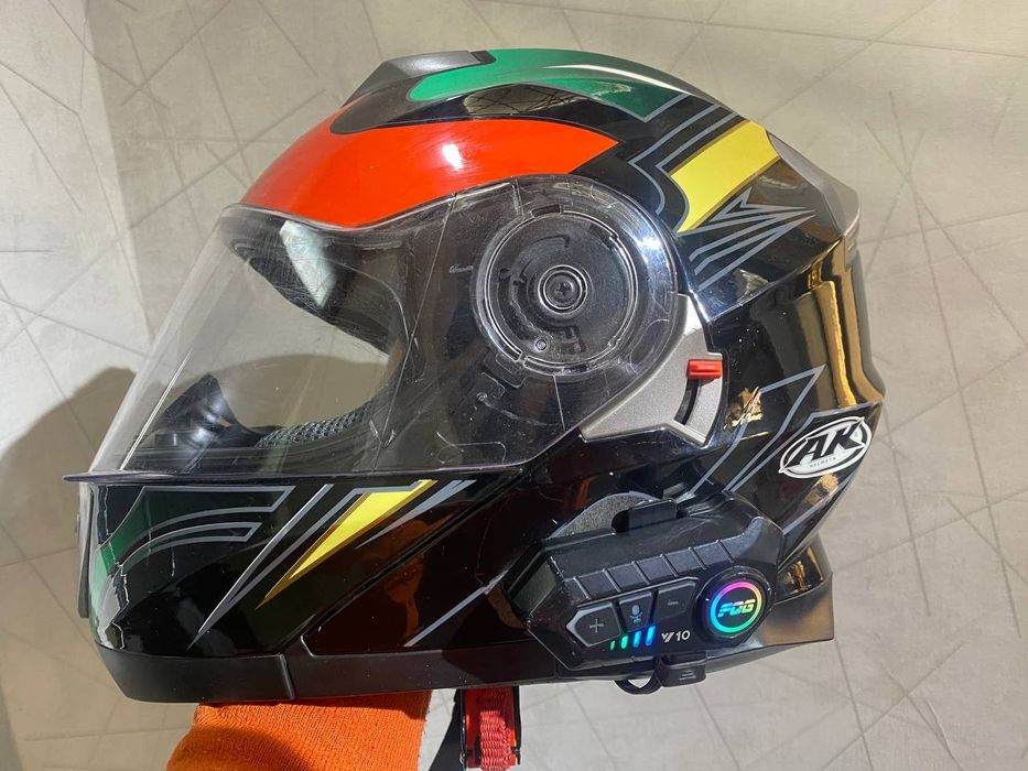 Мотошлем AK F69-1 с Bluetooth гарнитурой — отличный звук, яркий дизайн