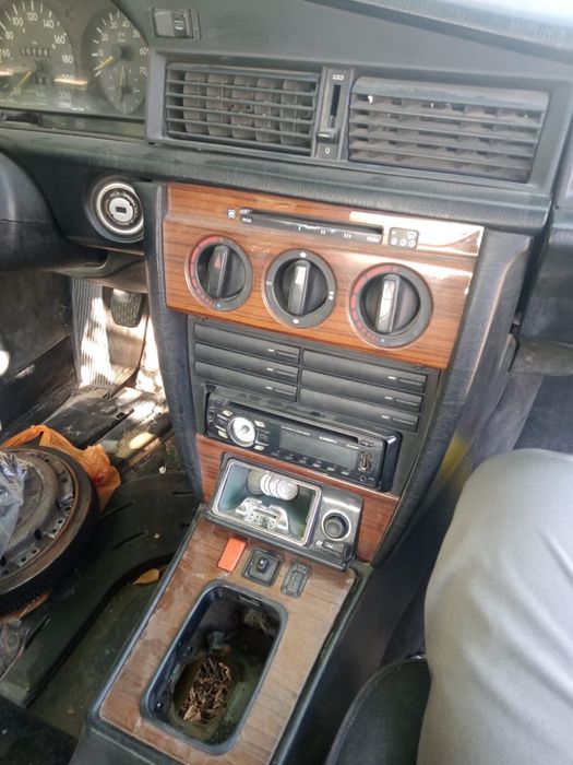 Авто на разбор мерседес 190