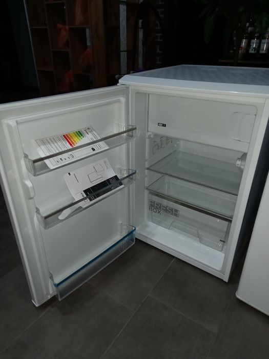 Холодильник барный Мидея.