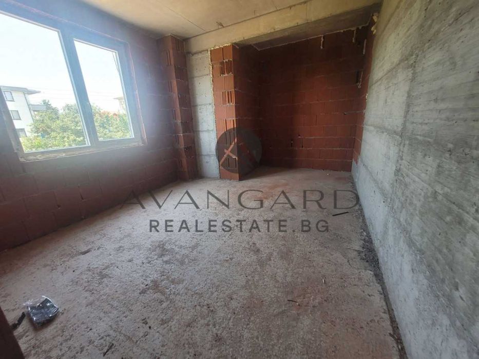 Продава се Тристаен апартамент в Пловдив, Коматево - 101 кв.м за 945 €/кв.м - Снимка #3