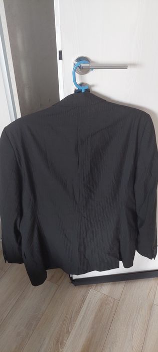 Costum barbati esprit