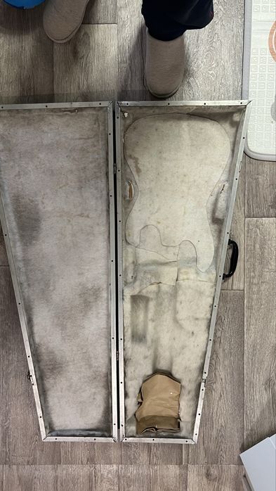 Чехол- Кейс для электрогитары