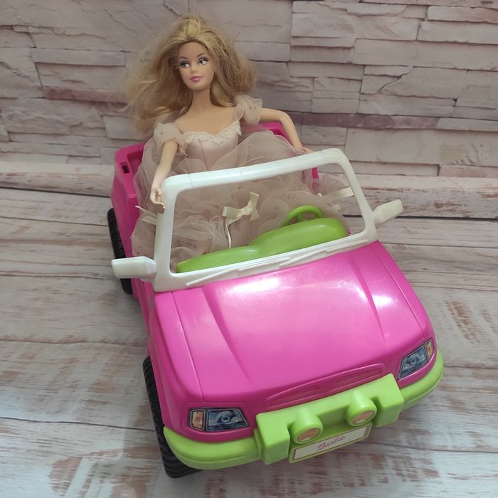 Машина для Барби оригинал