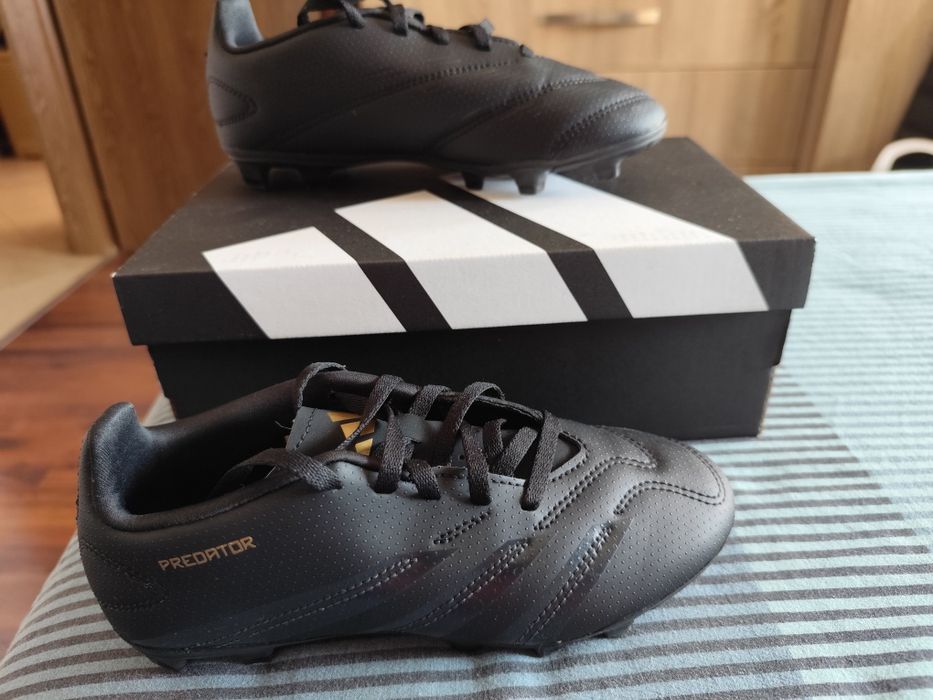 Бутонки Adidas Predator