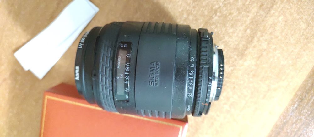 Sigma 70-210 mm, Japan