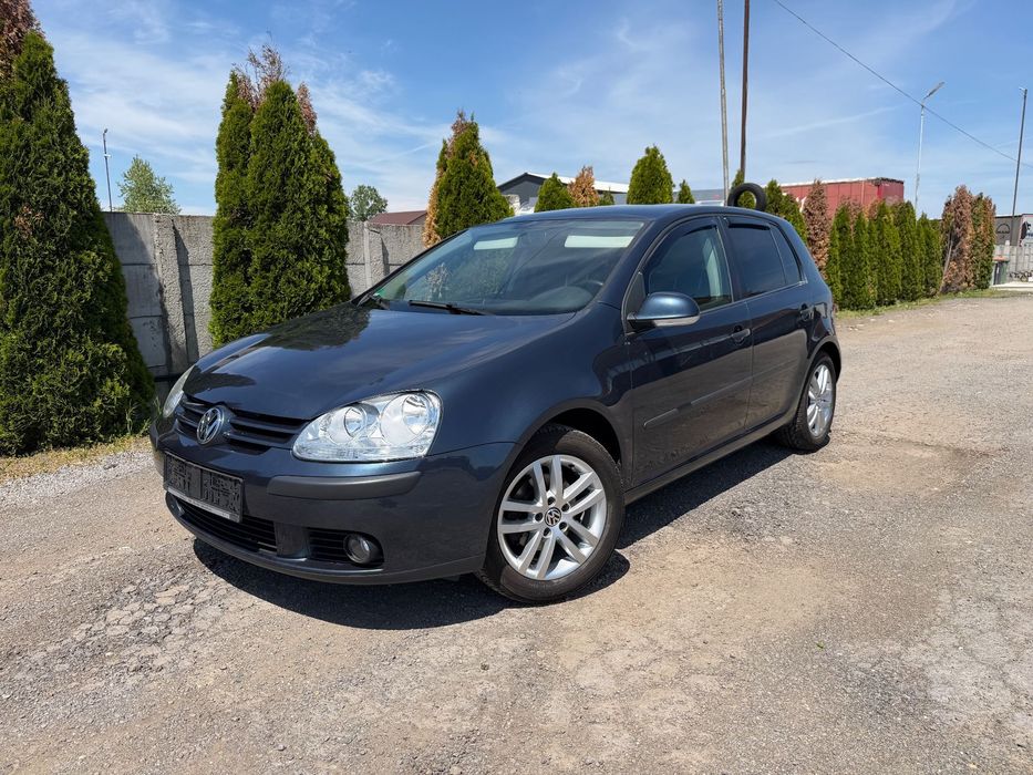Volkswagen Golf 5 / 1.6 MPI - 102 CP / 2006 / Import Germania / Fara rugina