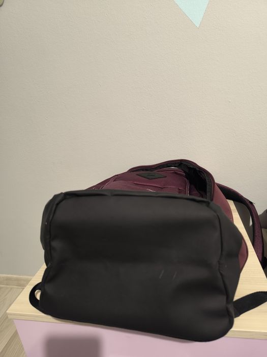 Раница за преходи  QUECHUA NH100 Escape 23л.