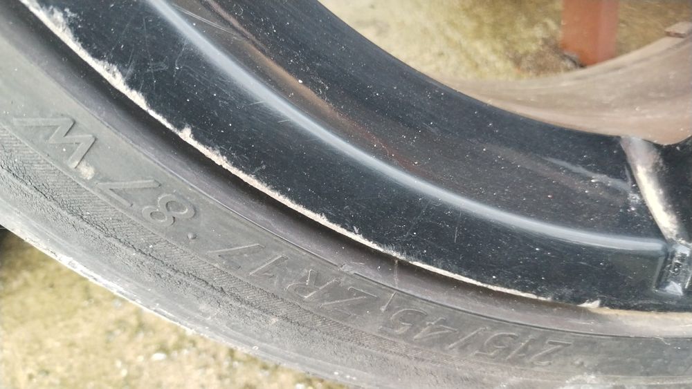 4 buc Jante aliaj de 17 inch, 4 anvelope de vară 215/45/R17