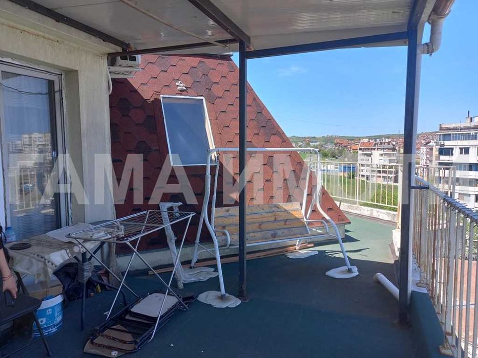 Продава се Тристаен апартамент в Бургас, Меден рудник - зона В - 114 кв.м за 873 €/кв.м - Снимка #2