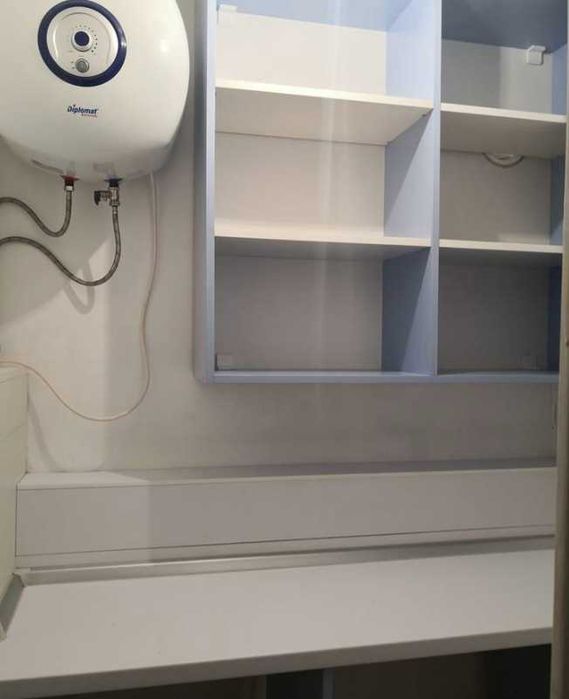 Дава се под наем Двустаен апартамент в Бургас, Меден рудник - зона А - 98 кв.м за 225 € - Снимка #2