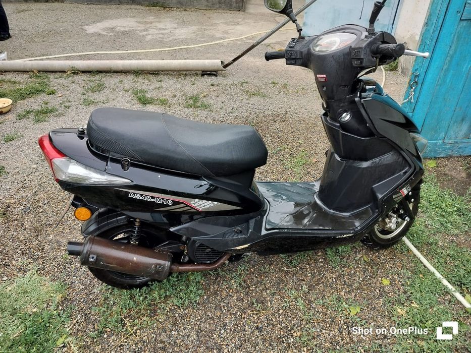 Срочно продам скутер М10