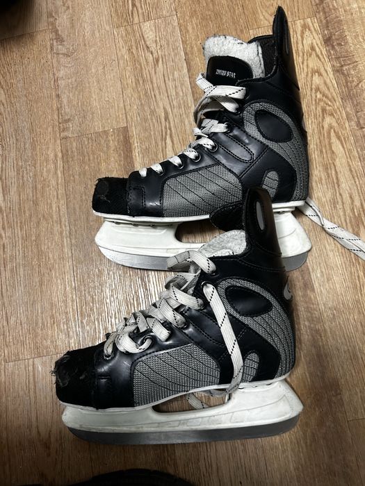 Коньки 37 размер б/у