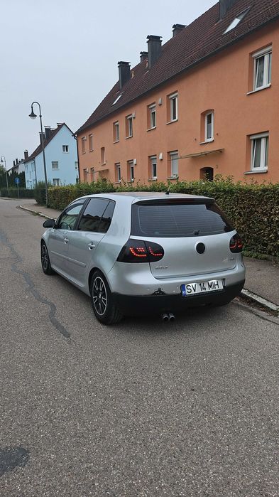 De vanzare golf 5