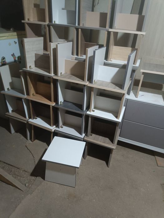 Маленькие табуретки хорошего качества