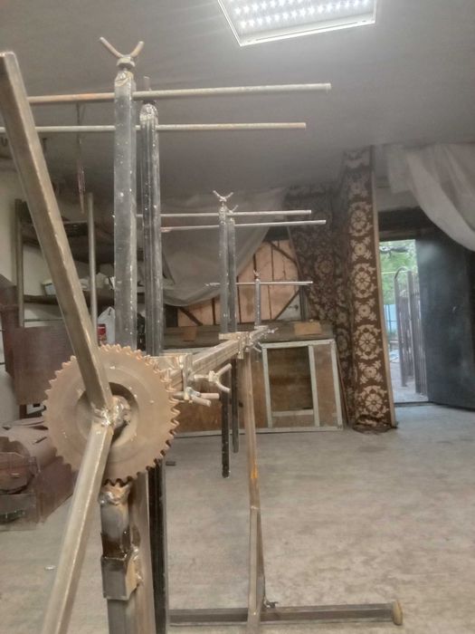 поворотные столы, вертолет. авто молярные.