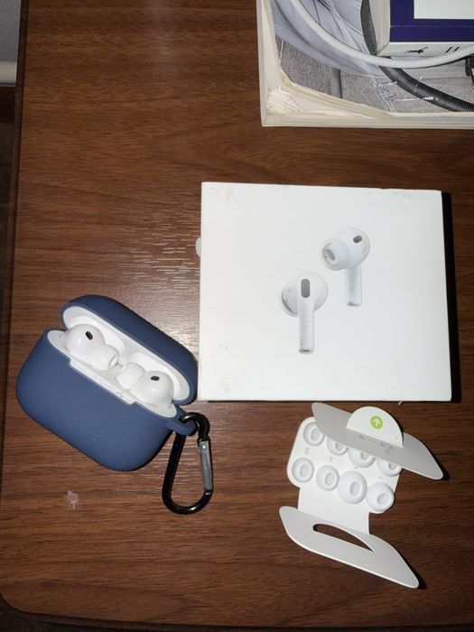 Срочно AirPods pro 3