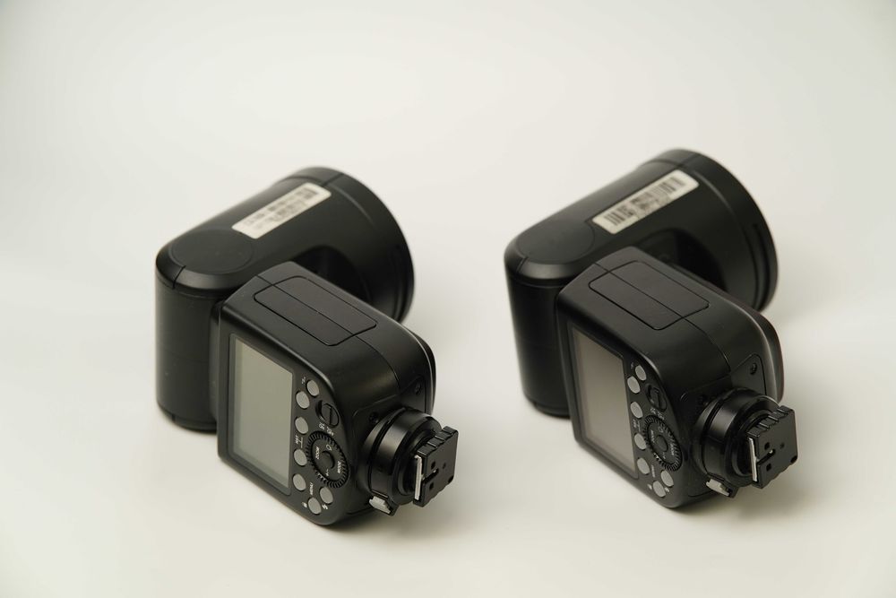 Godox V1-s, patina Sony