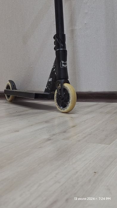 Самокат Limit трюковой парк