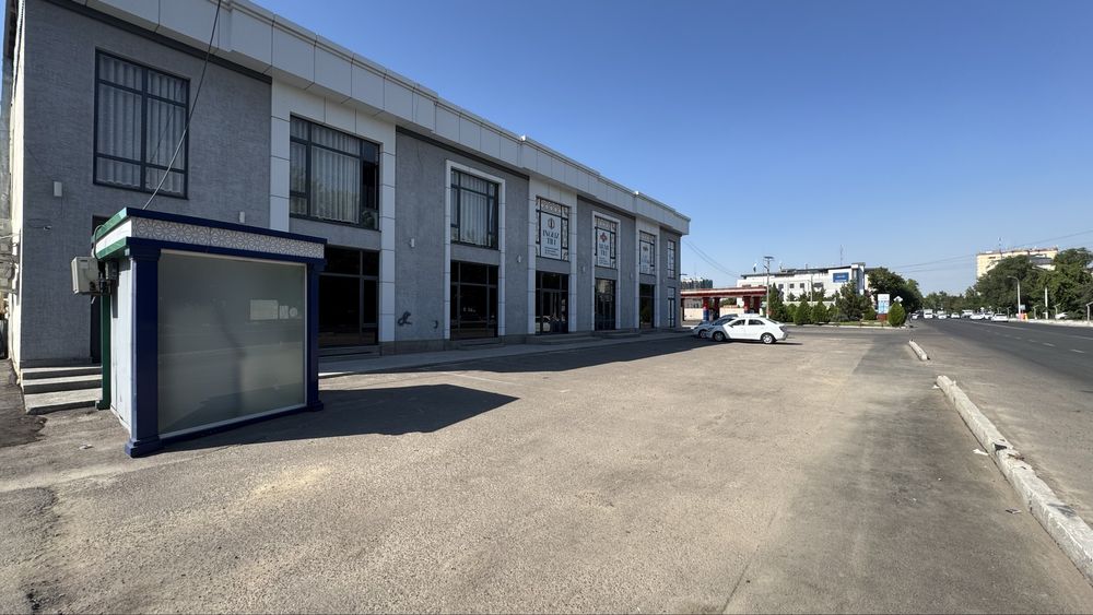 Yoʻl yuzida ijaraga maydon beriladi, 200 m² (Rent Car, Kafe uchun)