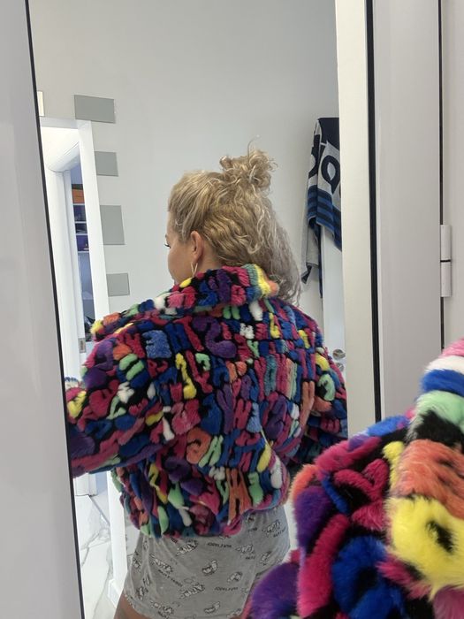 Зимно палто в червен цвят