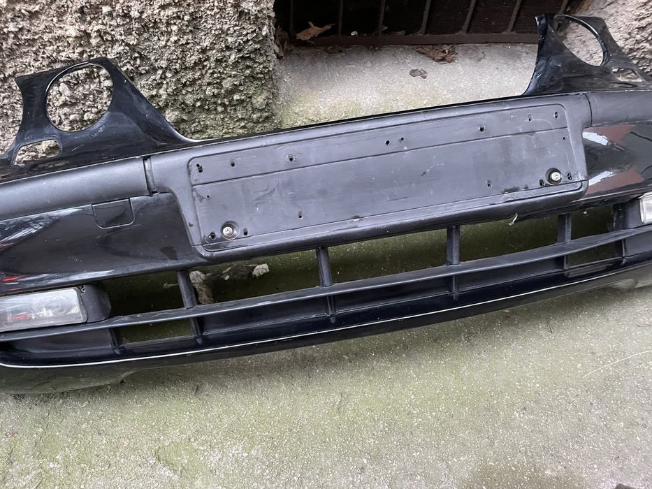 Предна Броня за bmw e46 compact 2003