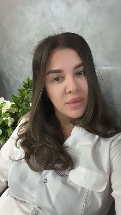 Маникюр и педикюр