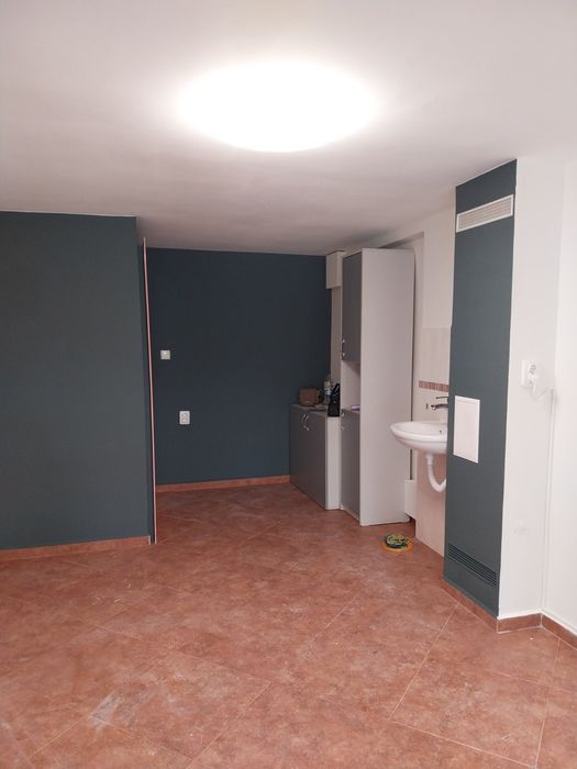 Дава се под наем Магазин в София, Лозенец - 20 кв.м за 298.86 € - Снимка #1