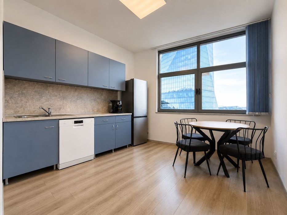 Продава се Четиристаен апартамент в София, Манастирски ливади - 235 кв.м за 2120 €/кв.м - Снимка #1