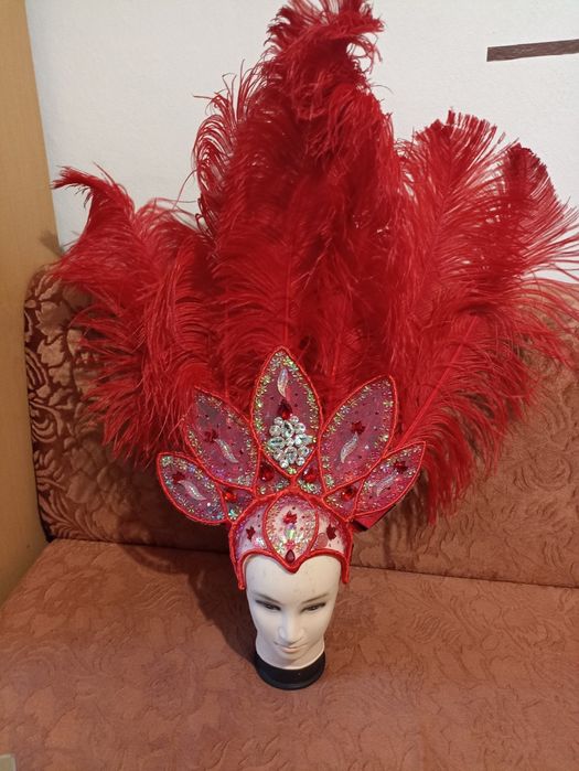 Бразильская танцевальная  шапка