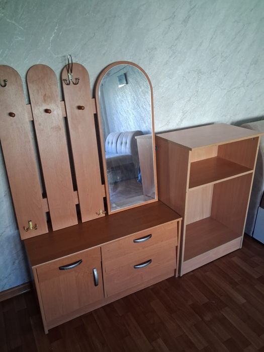 Продам мебель гарнитур