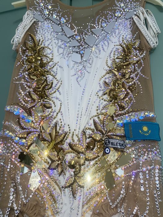 Гимнастический купальник