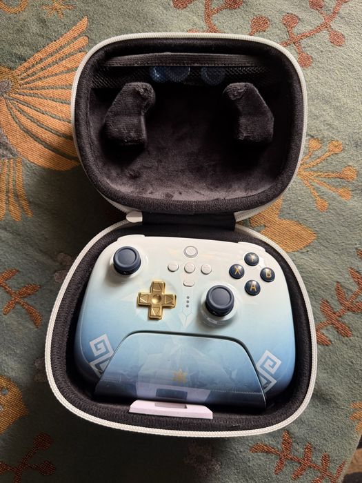 Joystick/maneta 8bitdo ,noua!