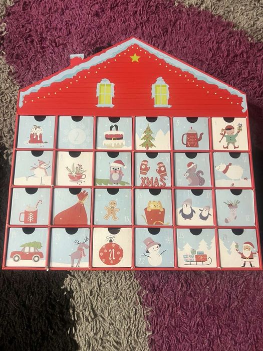 Картонен коледен календар