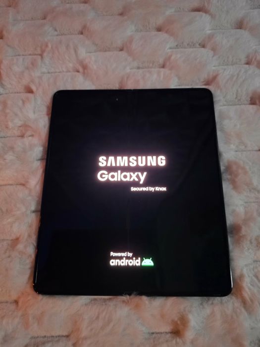 vand galaxy z fold 5