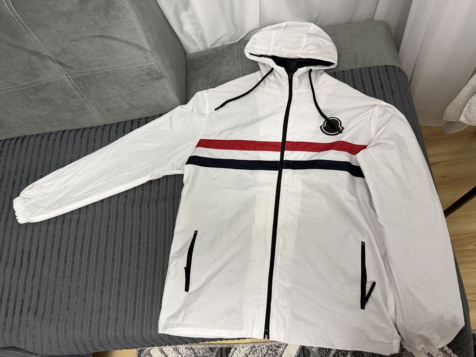 Ветровка Moncler