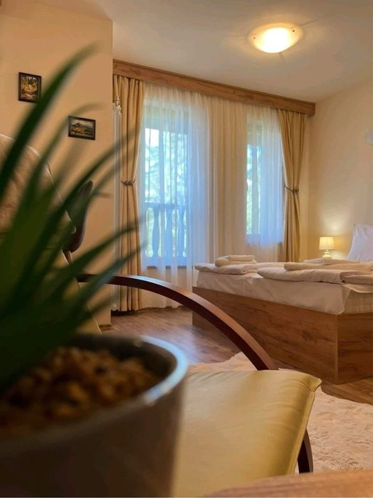 Дава се под наем Едностаен апартамент в к.к. Пампорово - 60 кв.м за 75 € - Снимка #1