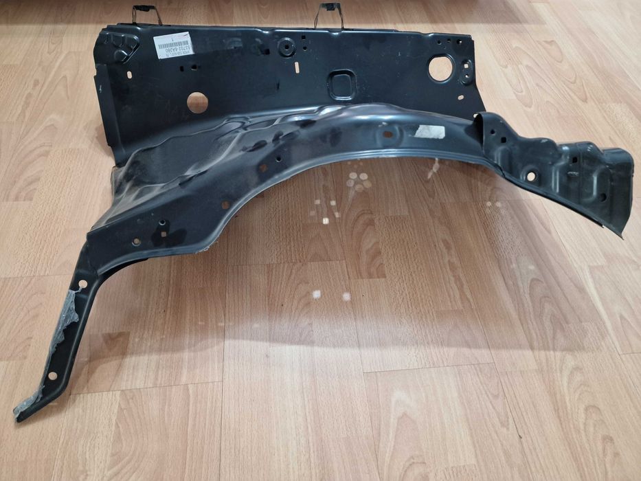 На Toyota Land cruiser 200