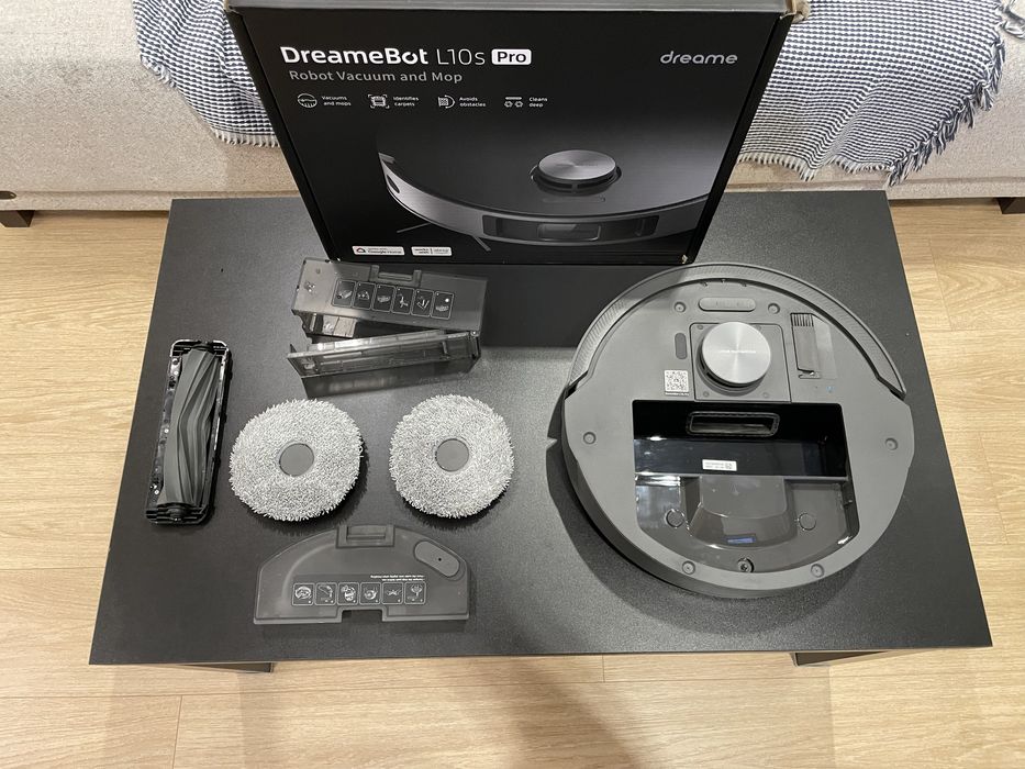 Робот пылесос