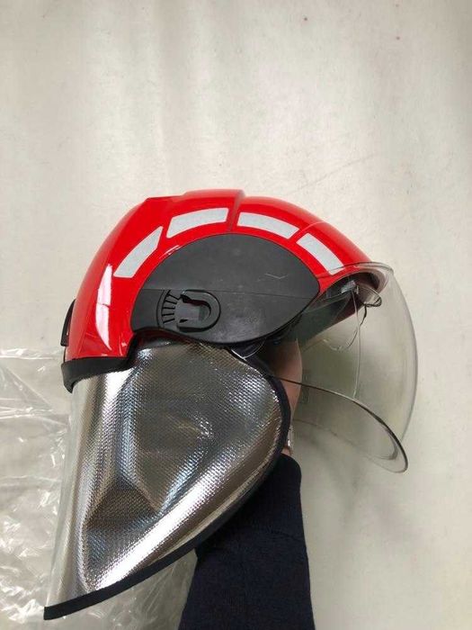 Пожарникарска каска. За професионална употреба. EN443:2008