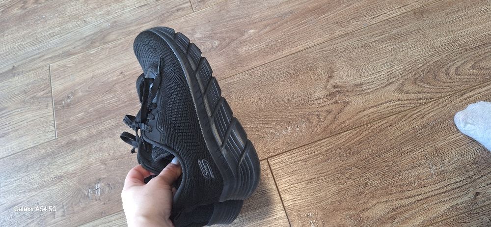 Дамски маратонки SKECHERS
